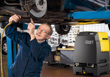 Stūmoklinis kompresorius „i.Comp 9 Tower T“ tobulai tinka automobilių dirbtuvėms.